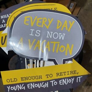 Retirement party Items